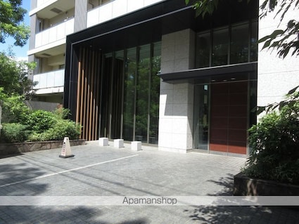 ソアラノーム荻窪天沼[2LDK/56m2]の共用部3