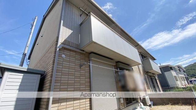 ヌーヴォー・シャンテ Cの外観写真