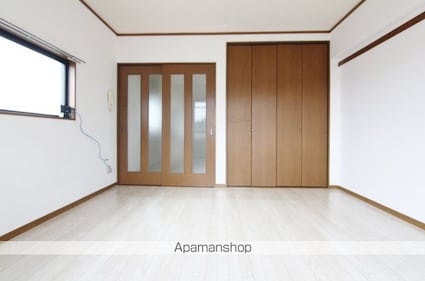 フェニックス松末[1DK/30.4m2]の内装1