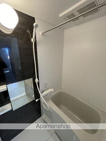 robot home 尼崎センタープール前の内装写真
