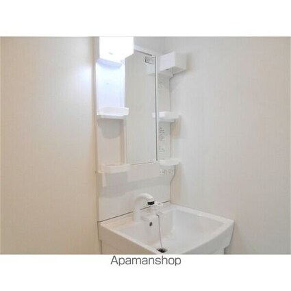 グランレーヴ東別院ＷＥＳＴ[1LDK/45m2]の洗面所