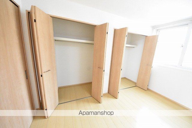 サンビレッジホワイトIの内装写真