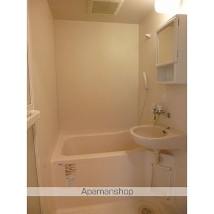 ダイヤモンドレジデンス白河[1DK/31.57m2]のバス1