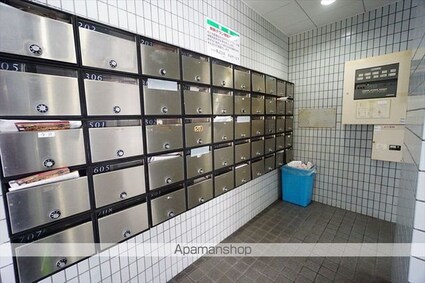 エステート記念橋　大幅リフォーム・ＵＢ交換[1K/21m2]のエントランス3