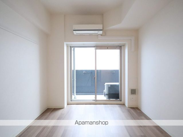 プレサンスジェネ丸の内の内装写真