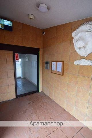 オークマンション下伊敷の玄関写真