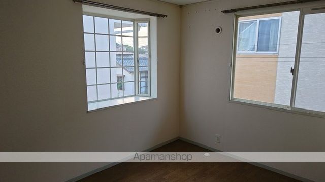 アンプルール B棟の内装写真