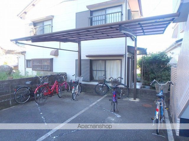 アジュール潮見の玄関写真