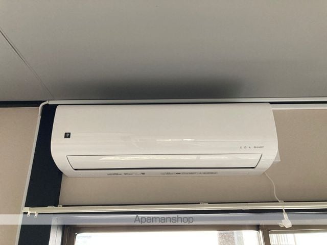 宮栄2丁目貸家の内装写真
