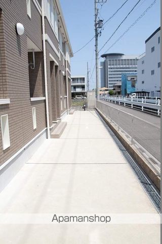 【岐阜市薮田南のアパートの写真】