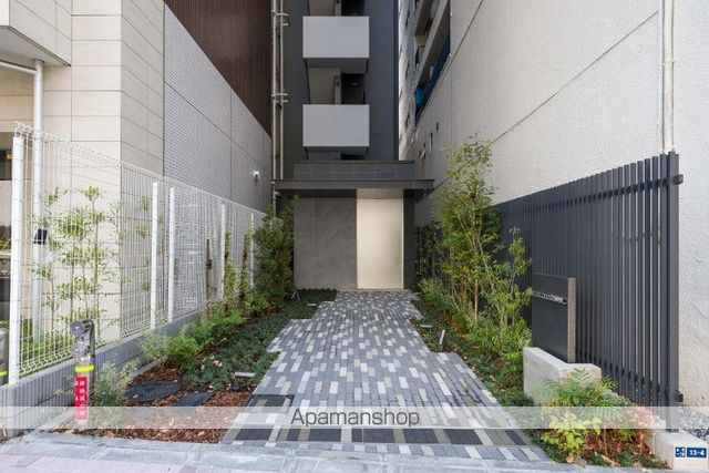 ワンルーフフラット門前仲町の玄関写真