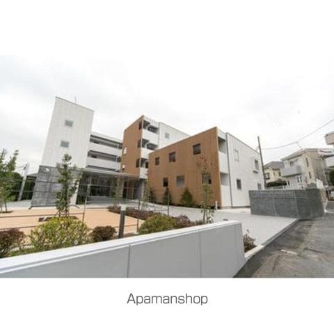 アンソレイユ氷川台の外観写真