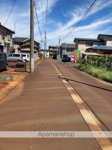 アンジュール・オッツの周辺写真