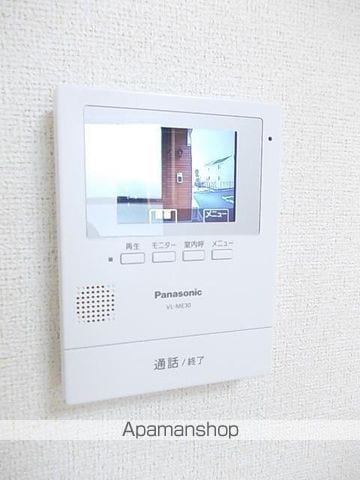 クラッキス Bの内装写真