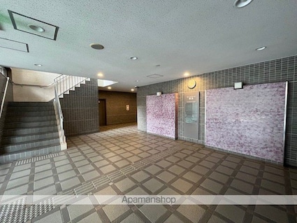 ローレルコート草津[3LDK/77.19m2]の共用部4