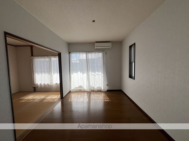 apartment 福島県相馬市百槻字蓬田
地図を見る