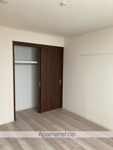 AURA Eの内装写真