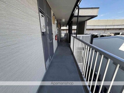 レオパレスパークサイド足立入谷[1K/26.08m2]の共用部3