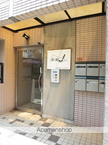 フラットJ2の玄関写真