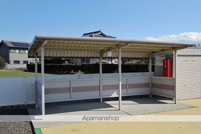 アンジュのその他写真