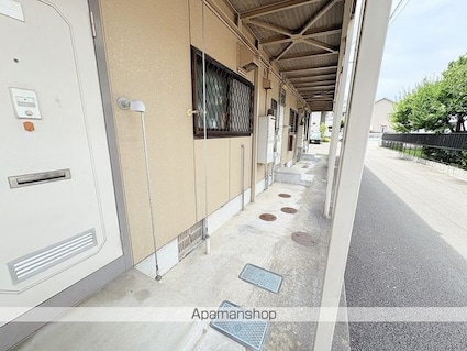 シティハイムグリーンユイＢ[3K/42m2]のエントランス