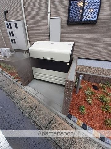 ジェントリー イーストのその他写真