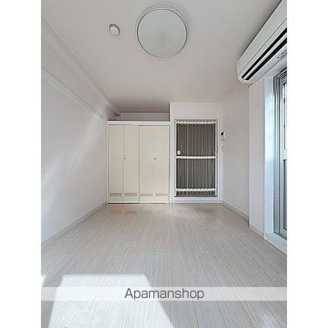HOUSE LOKOの内装写真