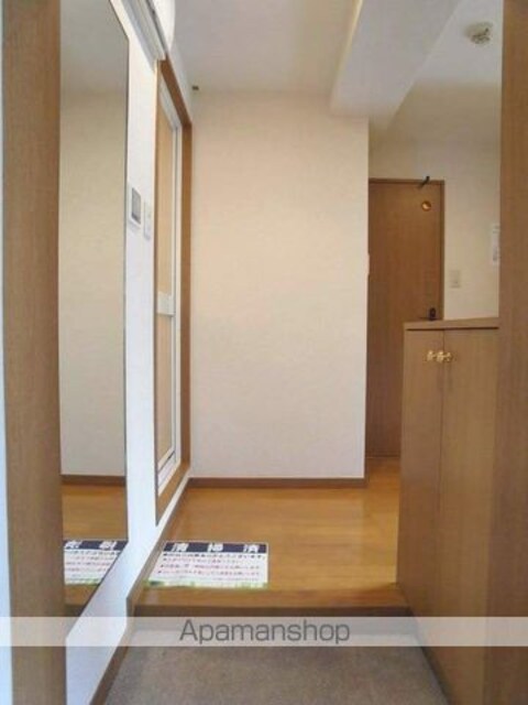 メインステージ東高円寺[1K/21.86m2]の玄関