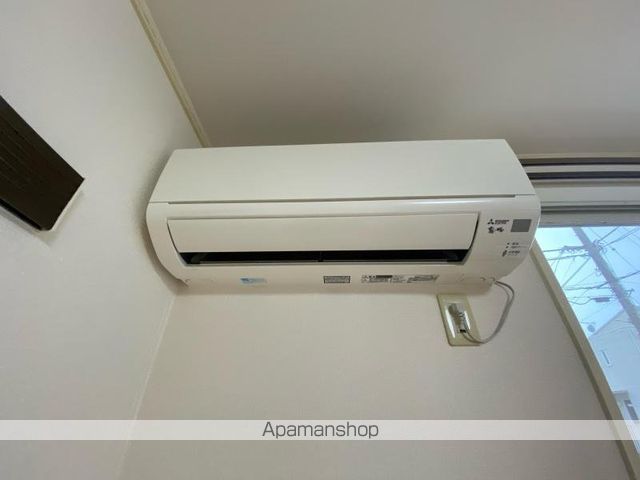 フォレスト三条の内装写真
