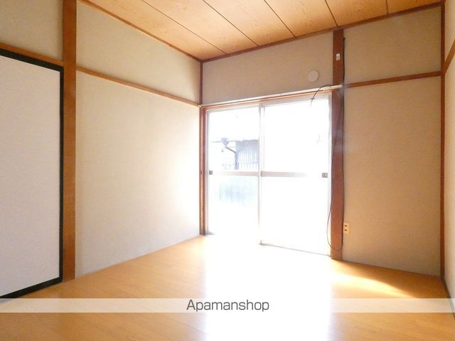 入野町16115-10貸家の内装写真
