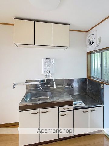 ハイツこやま峰 2号棟の内装写真