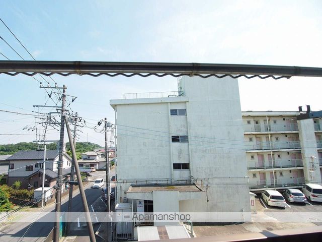 メゾンハイクレストIIの玄関写真