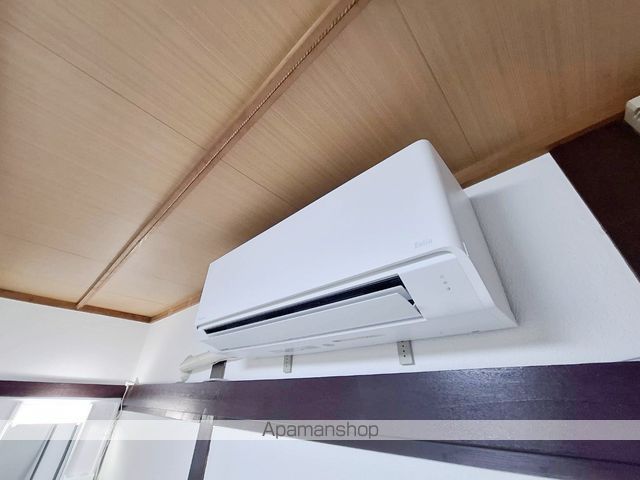 服部寿町2−14−17の内装写真