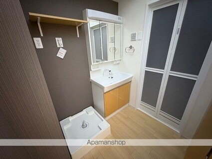 コーポ椛（モミジ）[2LDK/54.55m2]の洗面所