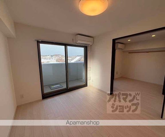 LIVECASA千本今出川の内装写真