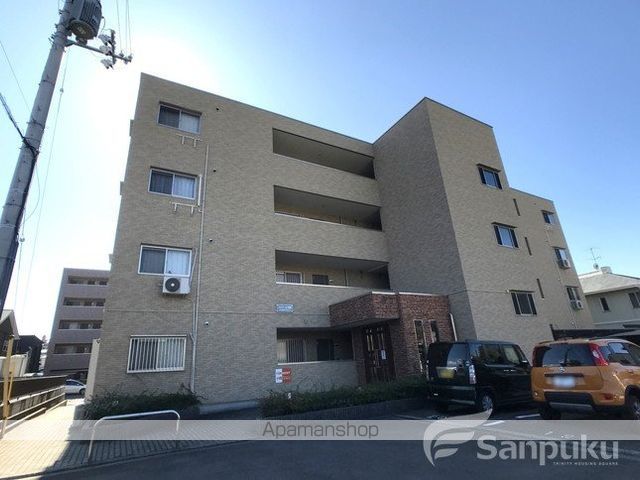 フォブール竹原の外観写真