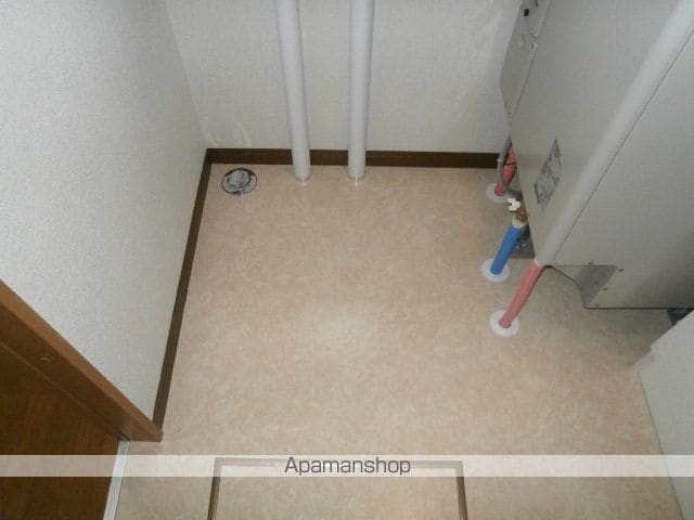 帯広市 3階建 築14年の内装写真