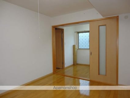 ヴィラコートＳＥＩ[3LDK/78.72m2]の共用部6