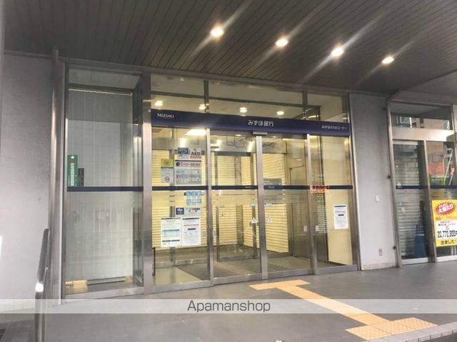 東京都新宿区新小川町[2LDK/52.16m2]の周辺3