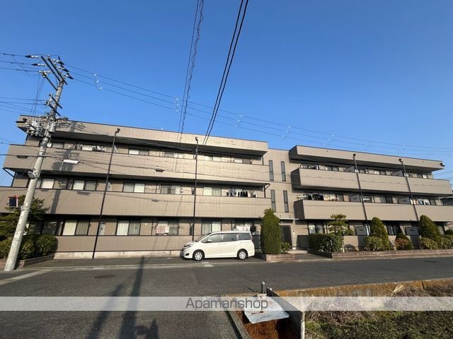 アンプルールフェール ルミエール富木の外観写真