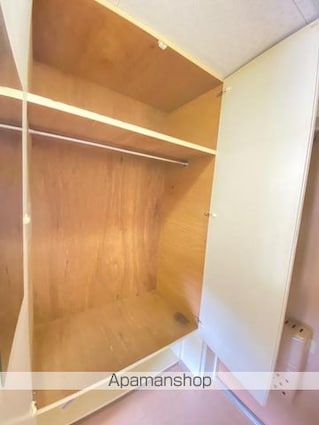 香川県高松市宮脇町１丁目[1R/17.1m2]の収納