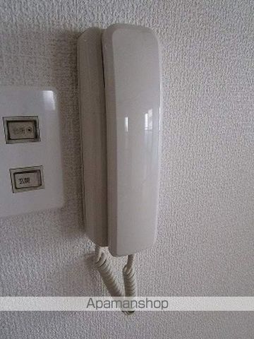 木通歯科ビルの内装写真