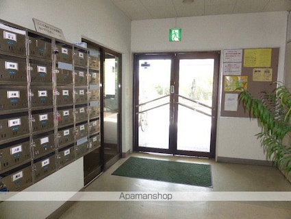 長野県長野市三輪９丁目[1R/14.7m2]の共用部3