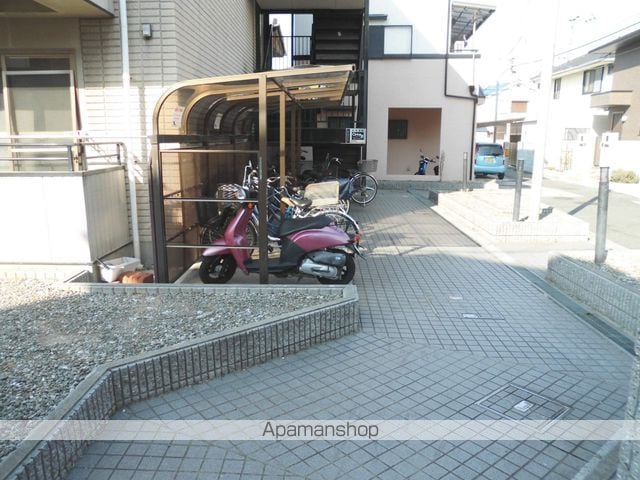 センチュリーハイツの玄関写真