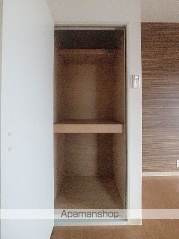 スパニッシュガーデンDの内装写真