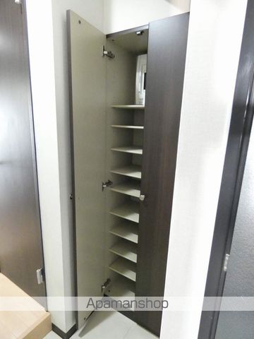 IS常盤の内装写真