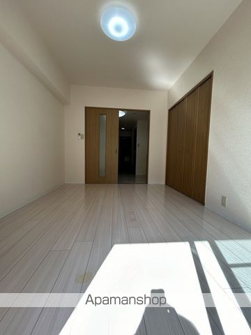 サンクリエイト ESAKAの内装写真