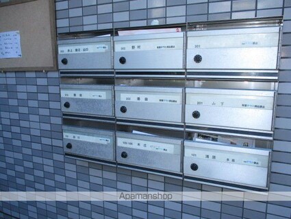 東京都世田谷区新町２丁目[3LDK/58.88m2]の共用部
