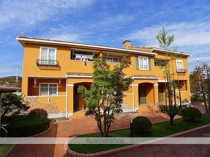 ローズウィンドゥＢ[2LDK/61.76m2]の外観2