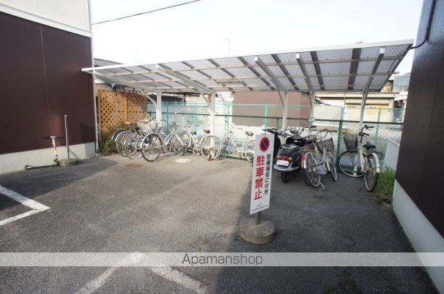 シティライフB棟の玄関写真